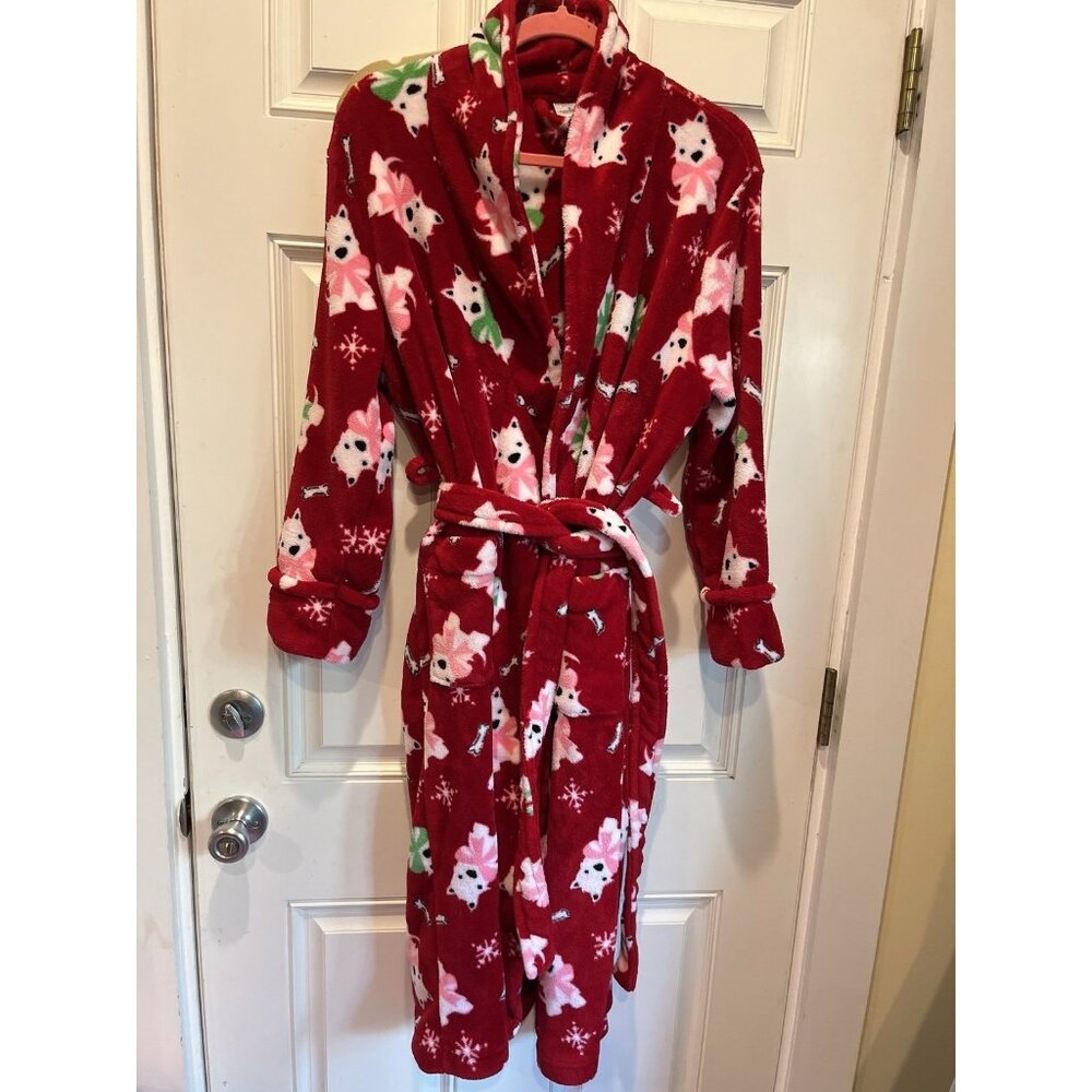 Holiday fuzzy bathrobe